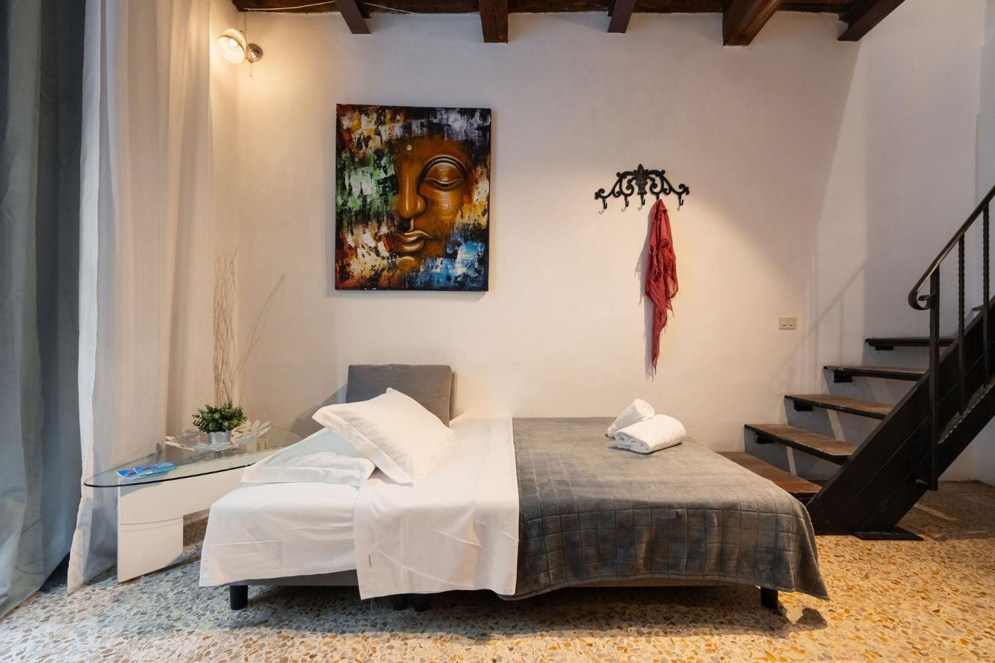 F1 - Santa Croce One Bedroom Apartment For Couples Florence Exterior photo